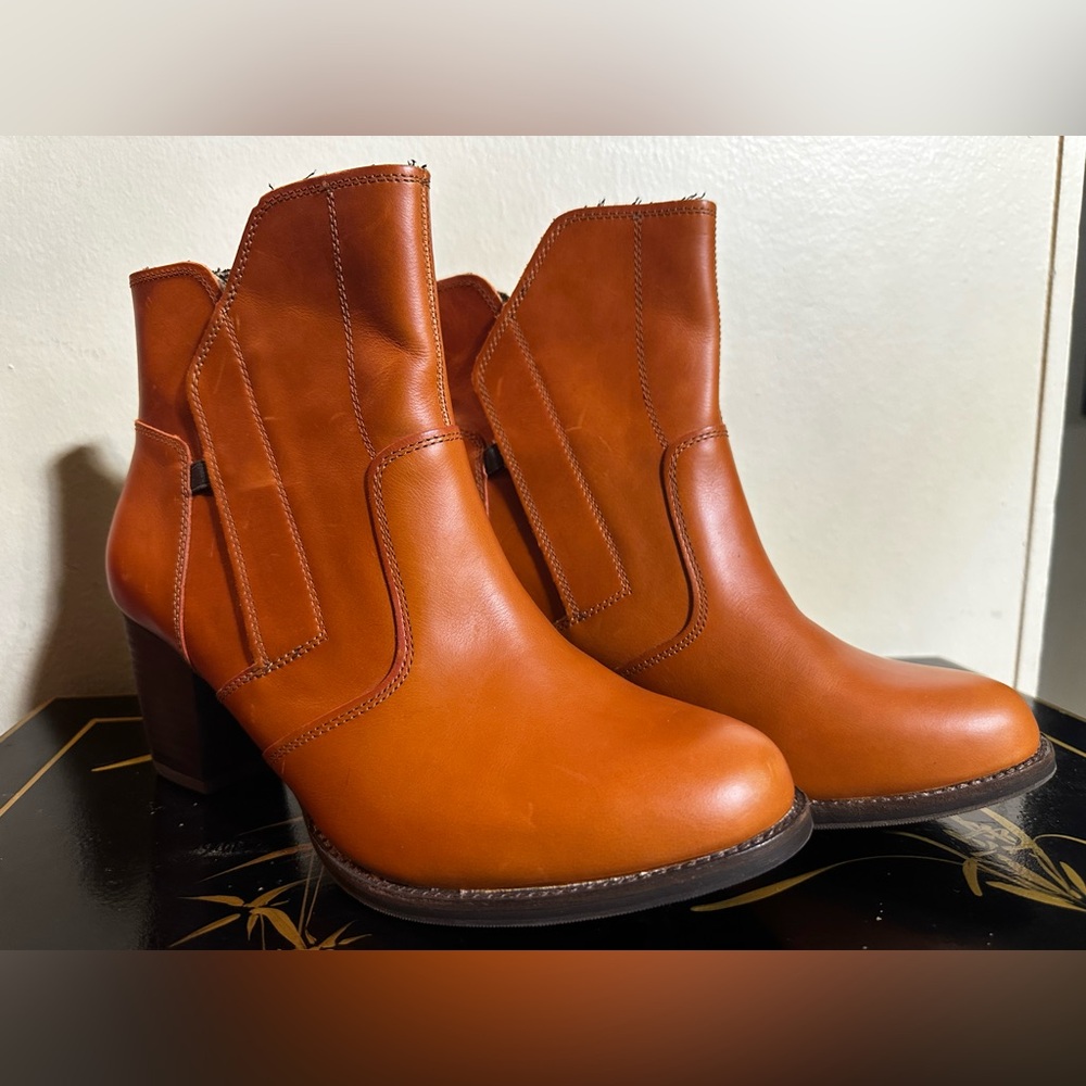 CAT CATERPILLAR Women’s Alora Waterproof Boot Model P309128 Women's Size 10 W